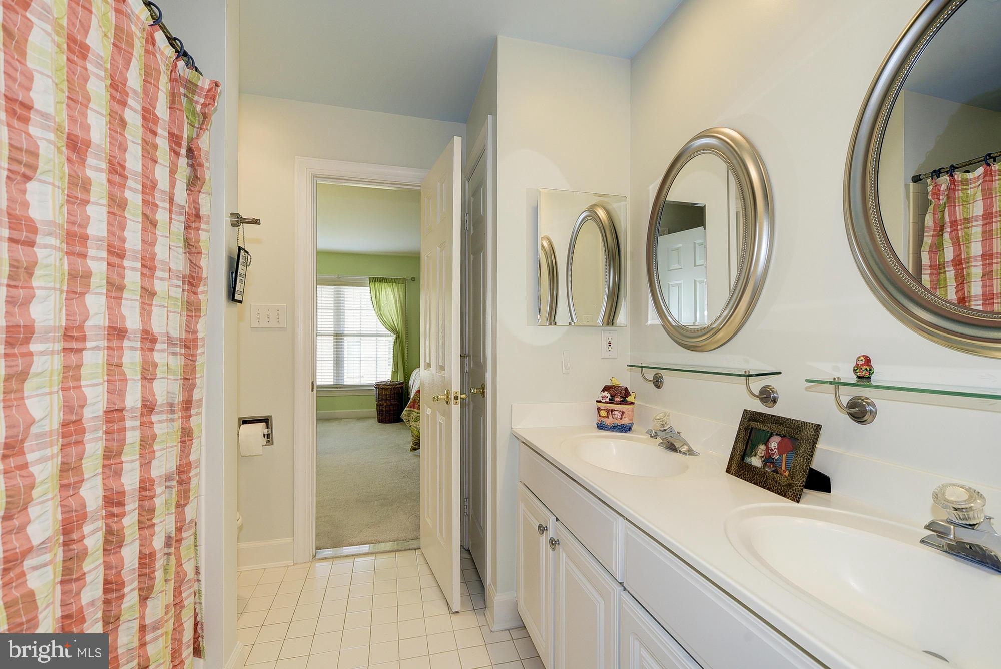 GLEN MEADOWS - Residential