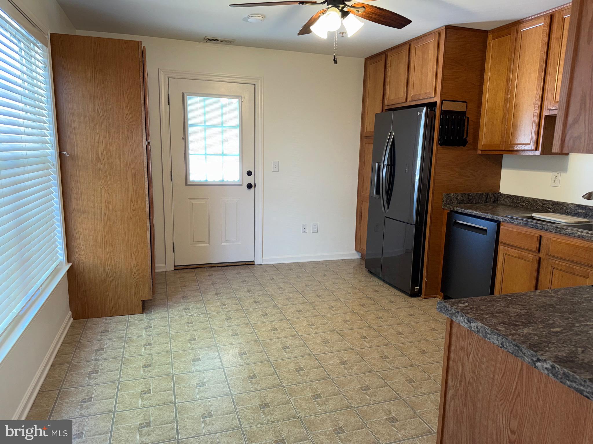 SWAN MEADOWS - Residential