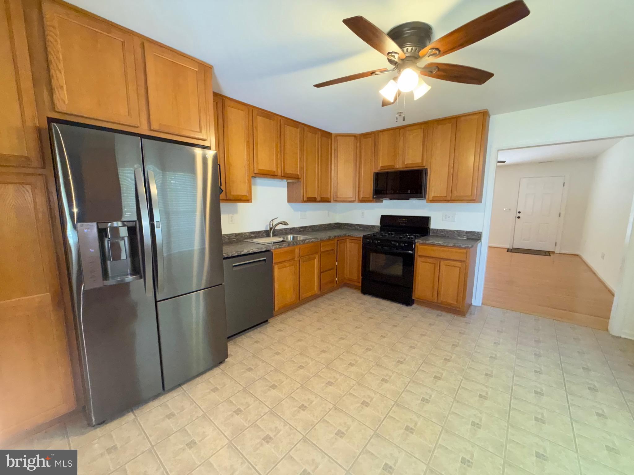 SWAN MEADOWS - Residential