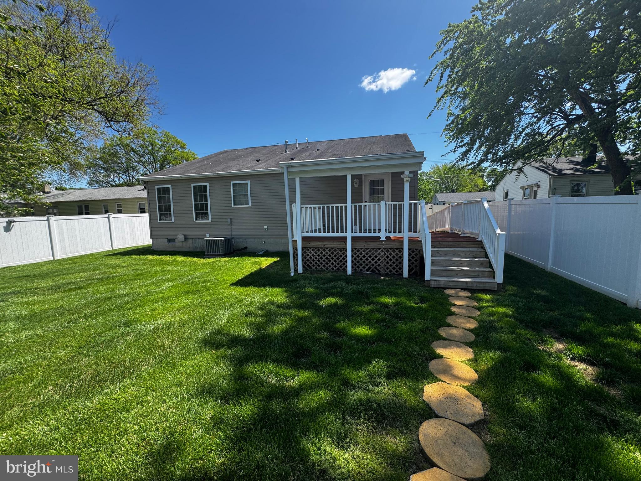 SWAN MEADOWS - Residential