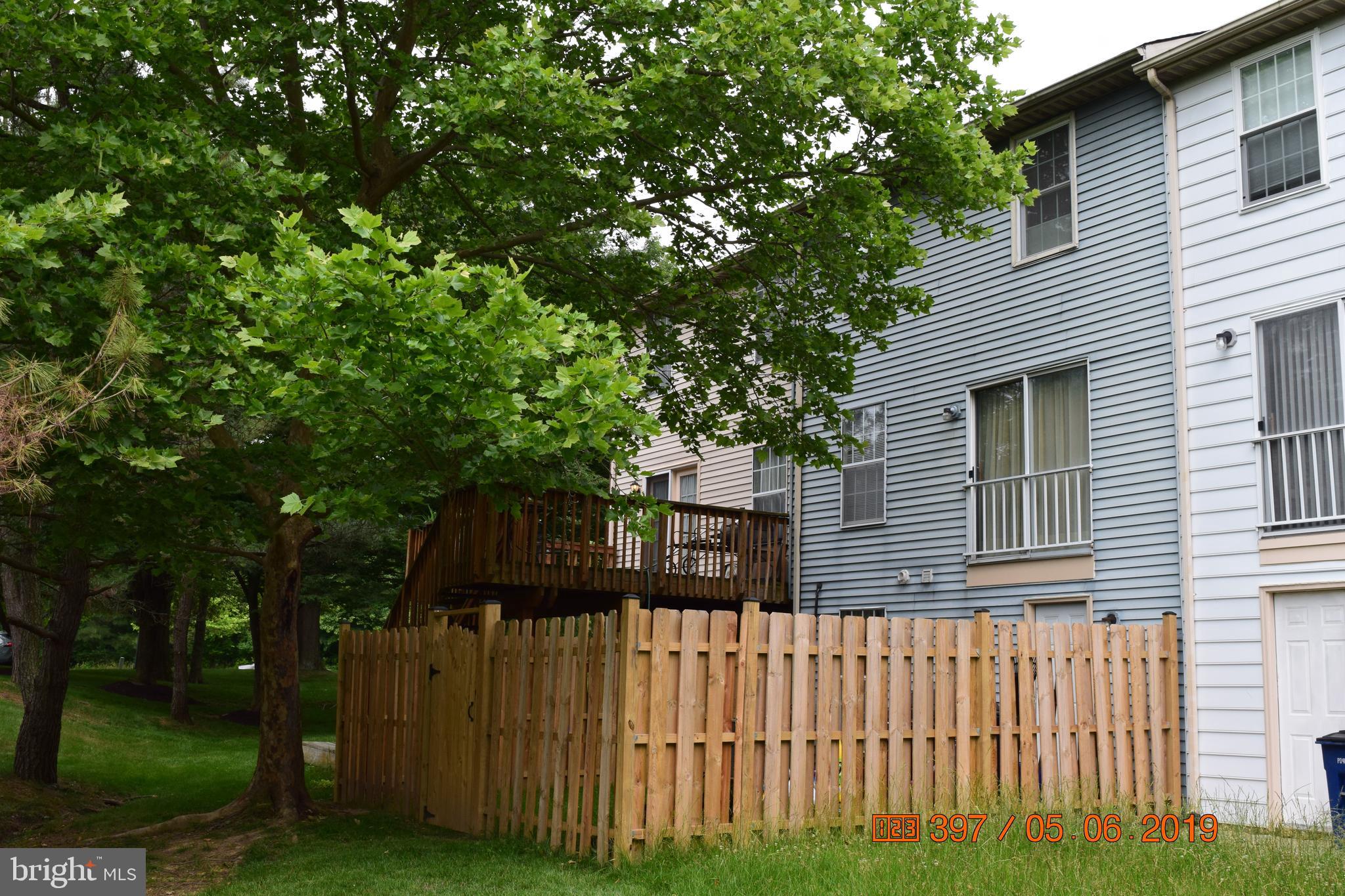 SILVER SPRING CNTRY CLUB - Residential Lease