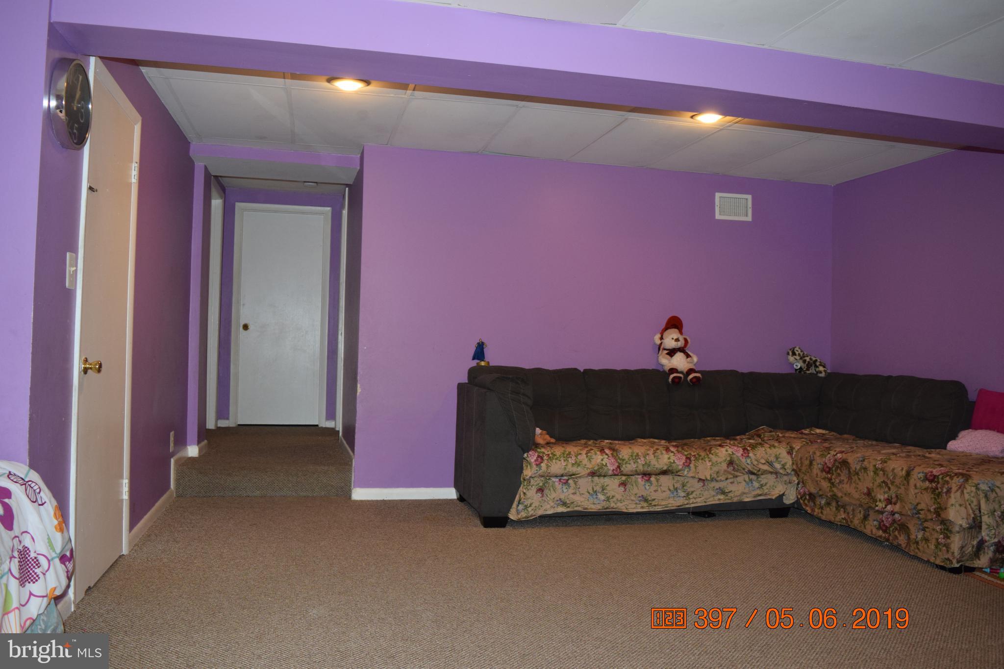 SILVER SPRING CNTRY CLUB - Residential Lease