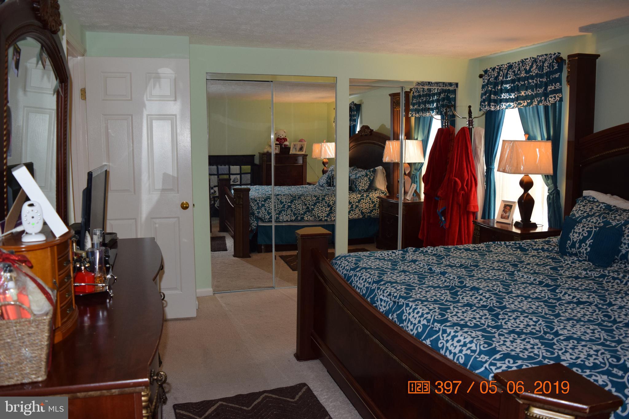 SILVER SPRING CNTRY CLUB - Residential Lease