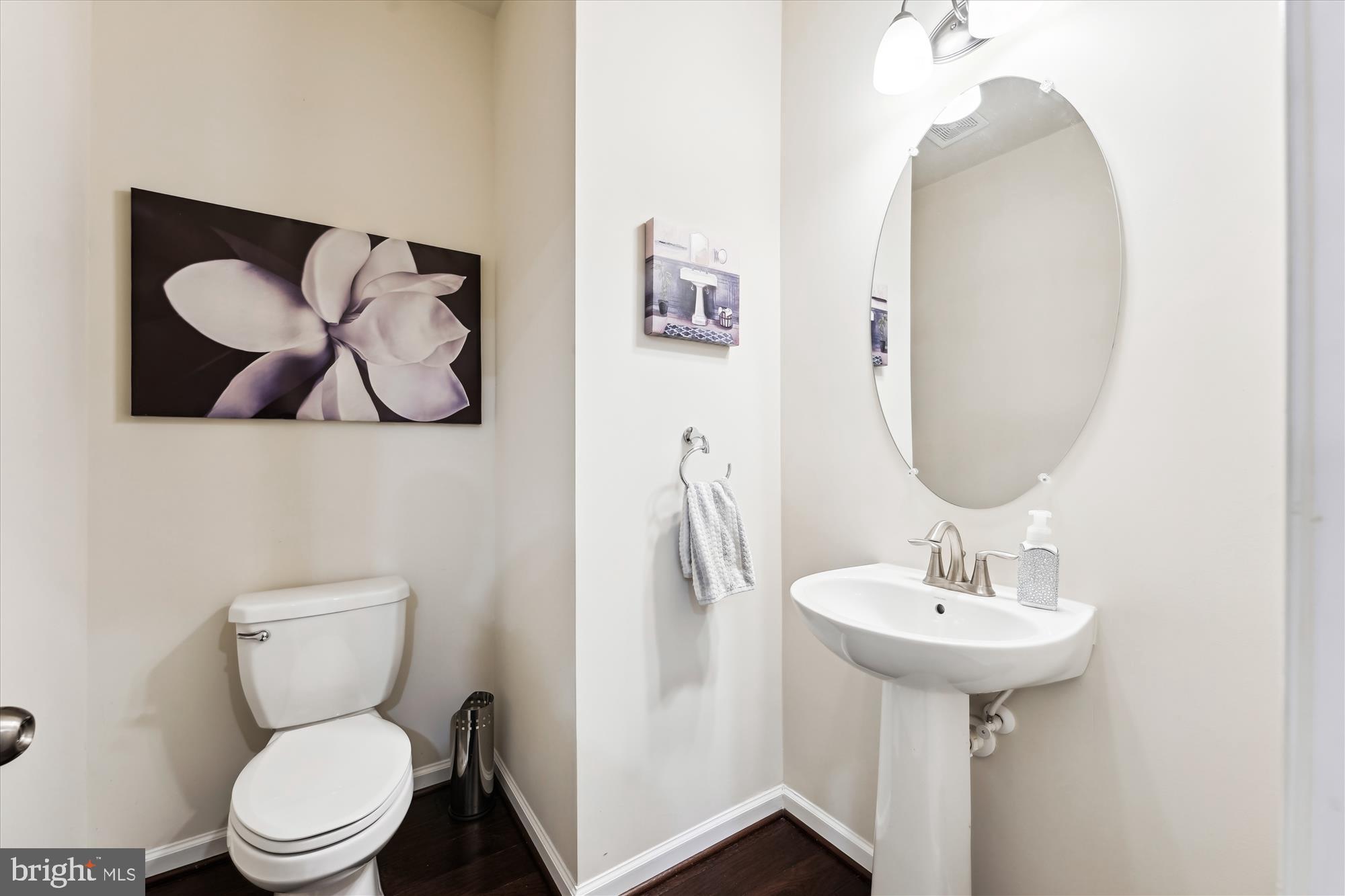 CHELSEA MANOR - Residential