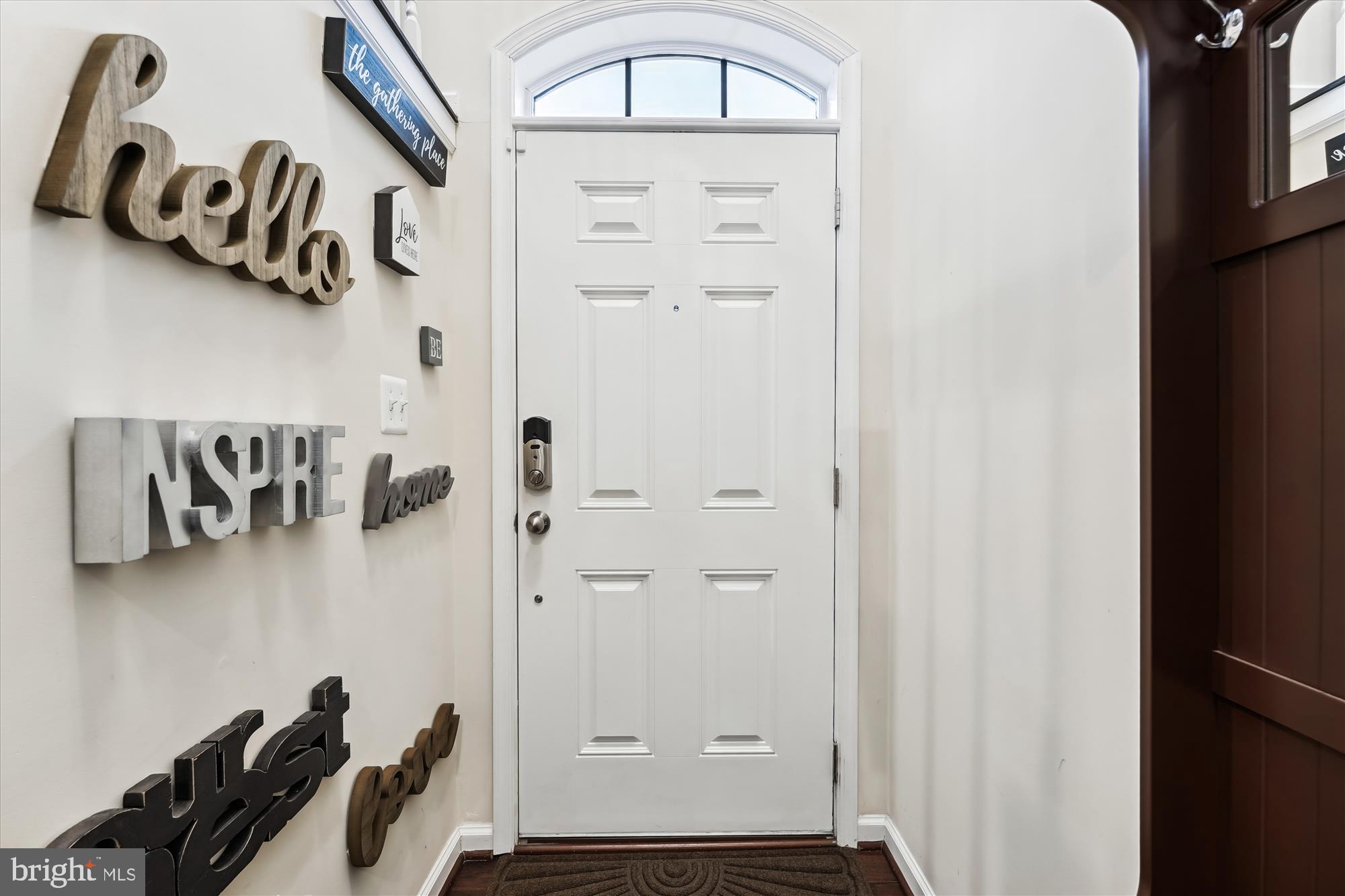 CHELSEA MANOR - Residential