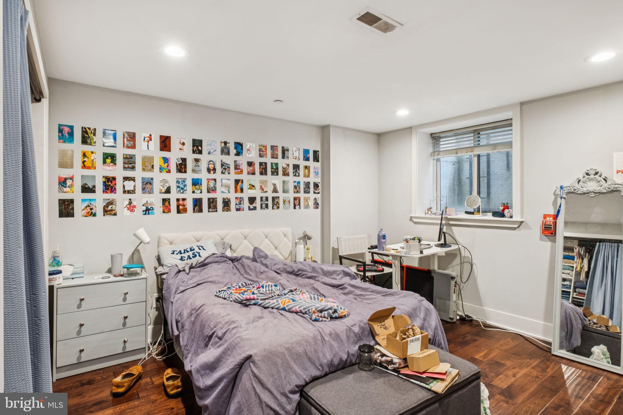 ART MUSEUM AREA - Commercial Sale