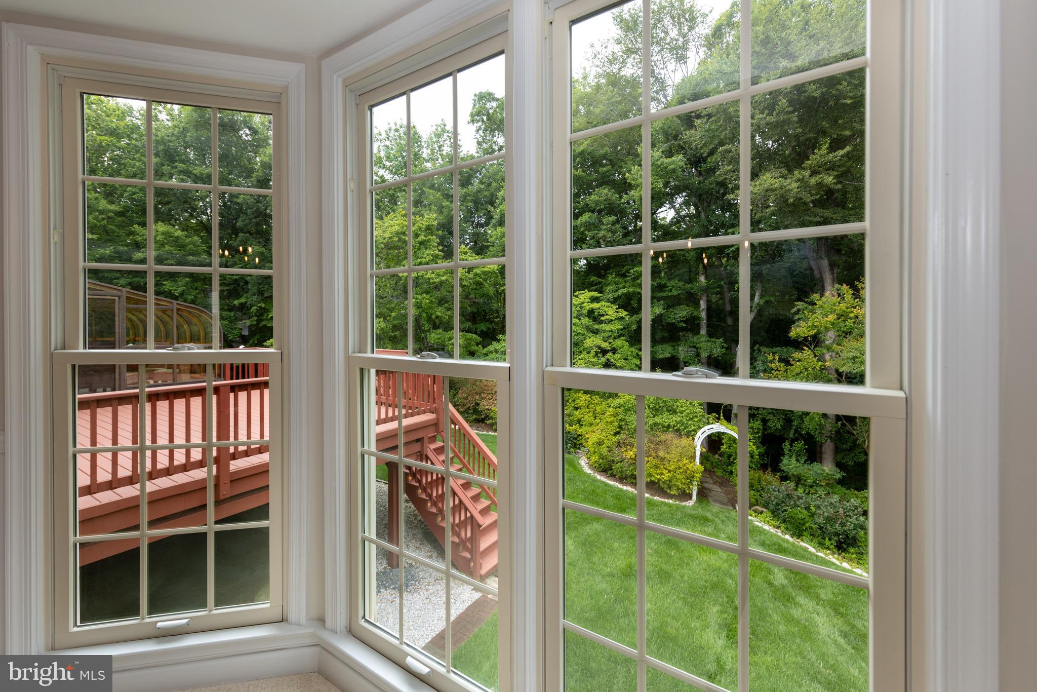 TRIPLE RIDGE - Residential