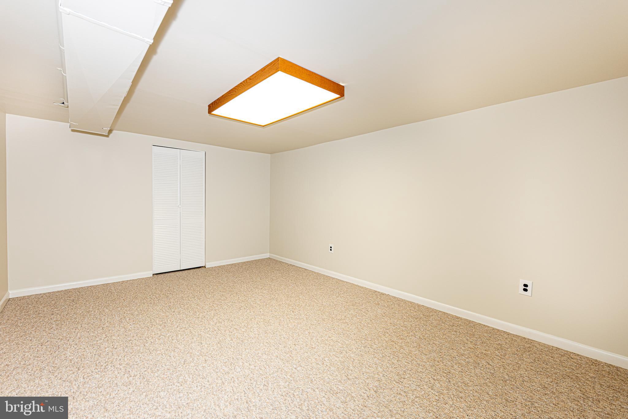 TRIPLE RIDGE - Residential