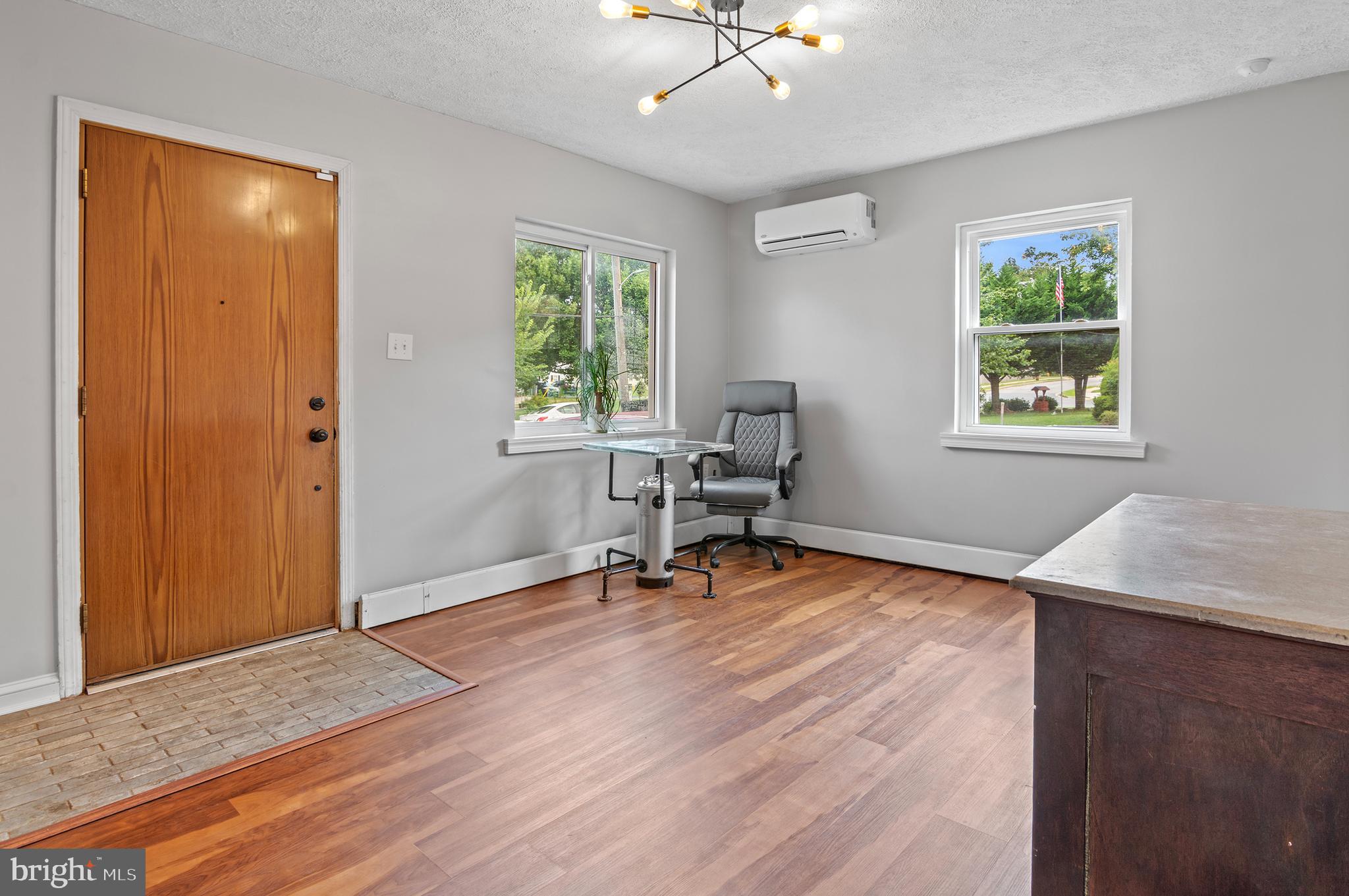 102 KUETHE ROAD NE