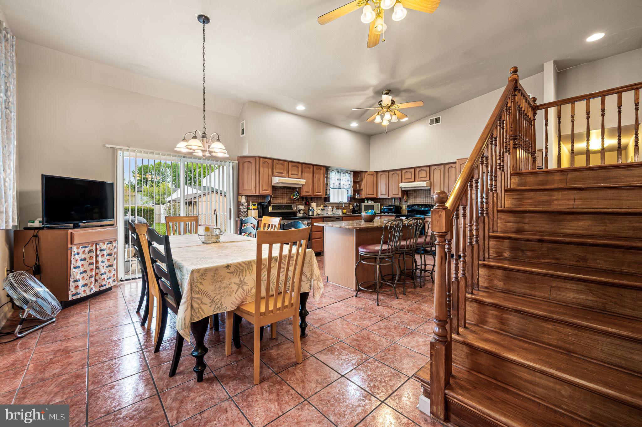 VALLEY MDWS - Residential