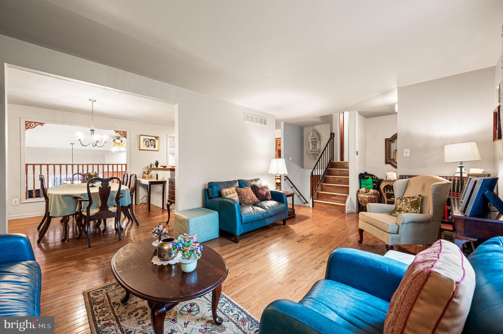 VALLEY MDWS - Residential