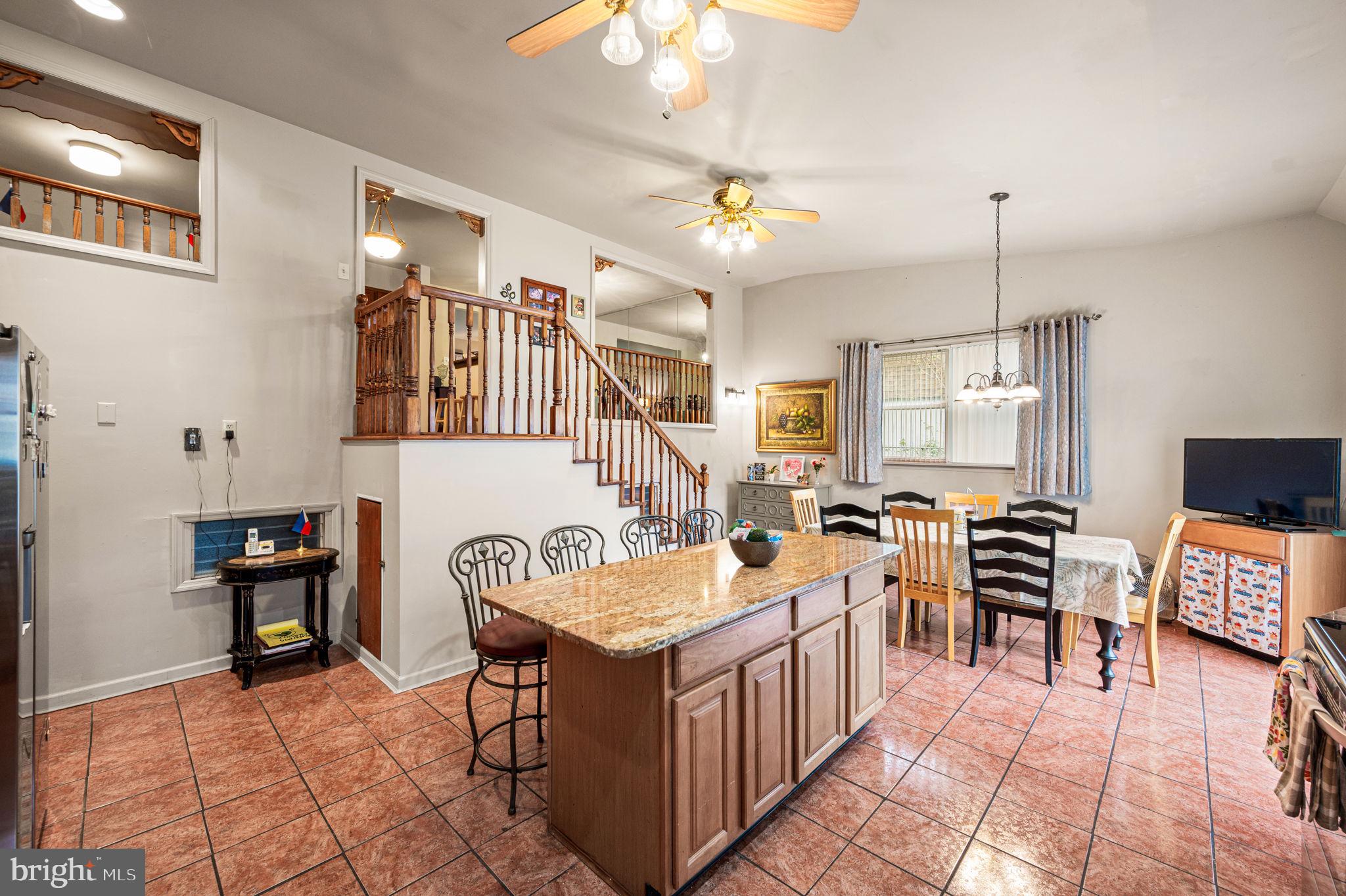 VALLEY MDWS - Residential
