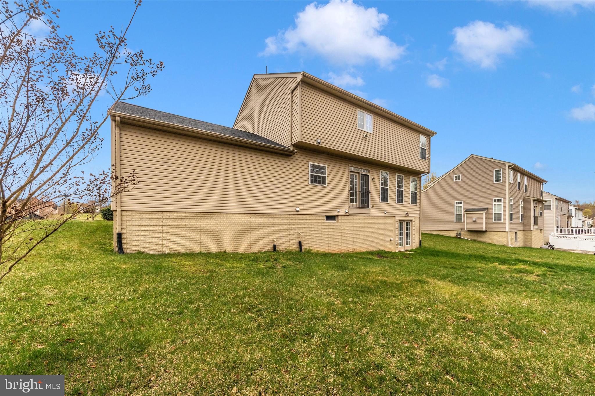 ADNELL WOODS - Residential