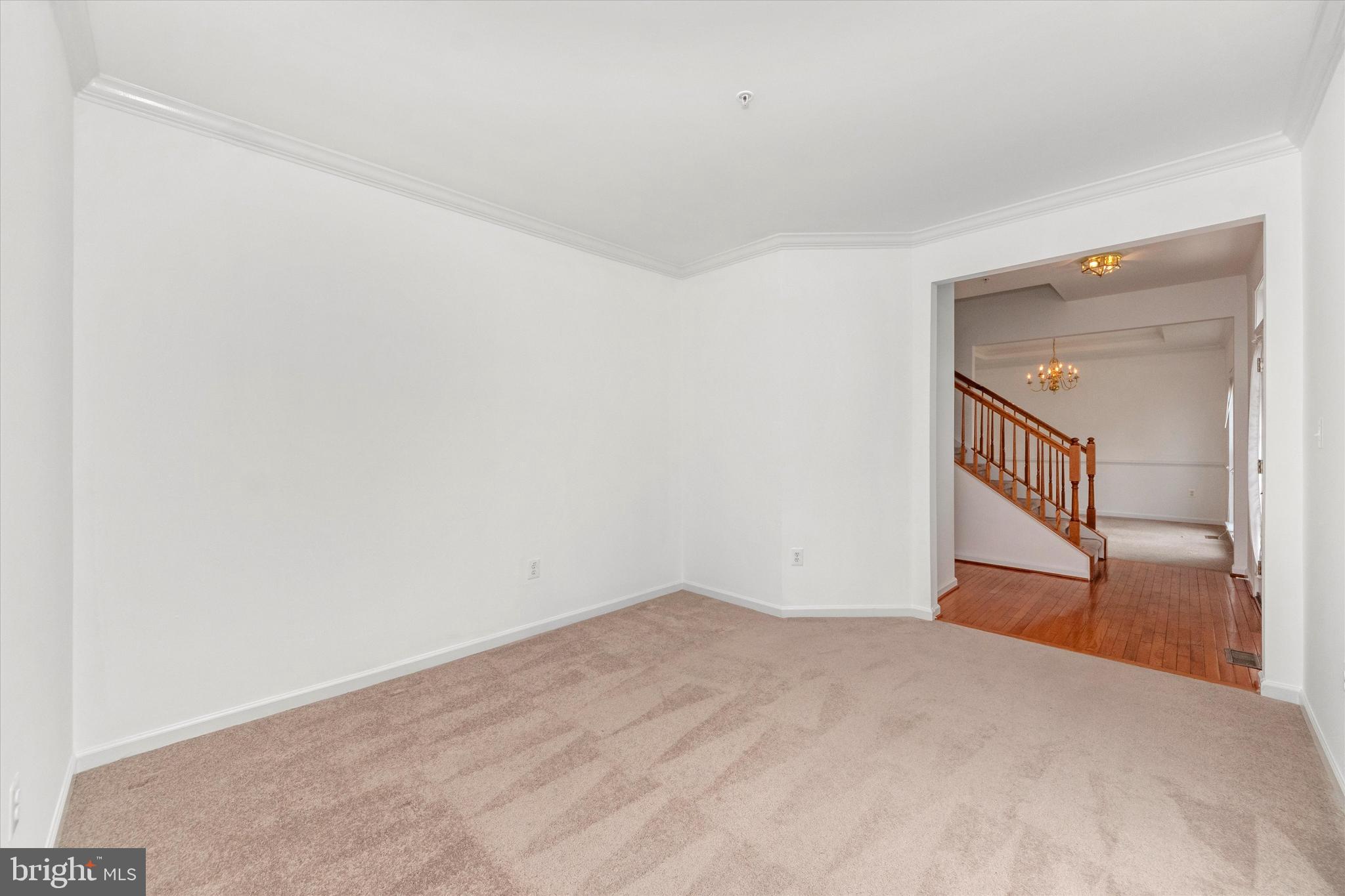 ADNELL WOODS - Residential