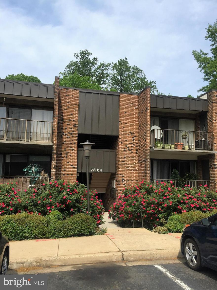SPACIOUS 3-bedroom, 2-bath 1475 sq ft condo inside the beltway! Fresh paint and new carpeting, ceramic tile in both baths, full size washer & dryer, large balcony facing trees. Rent includes gas, water and trash. Convenient location to groceries, shops and easy access to I-495 & I-395. Only 10 15 minutes drive to Tyson's corner and DC
