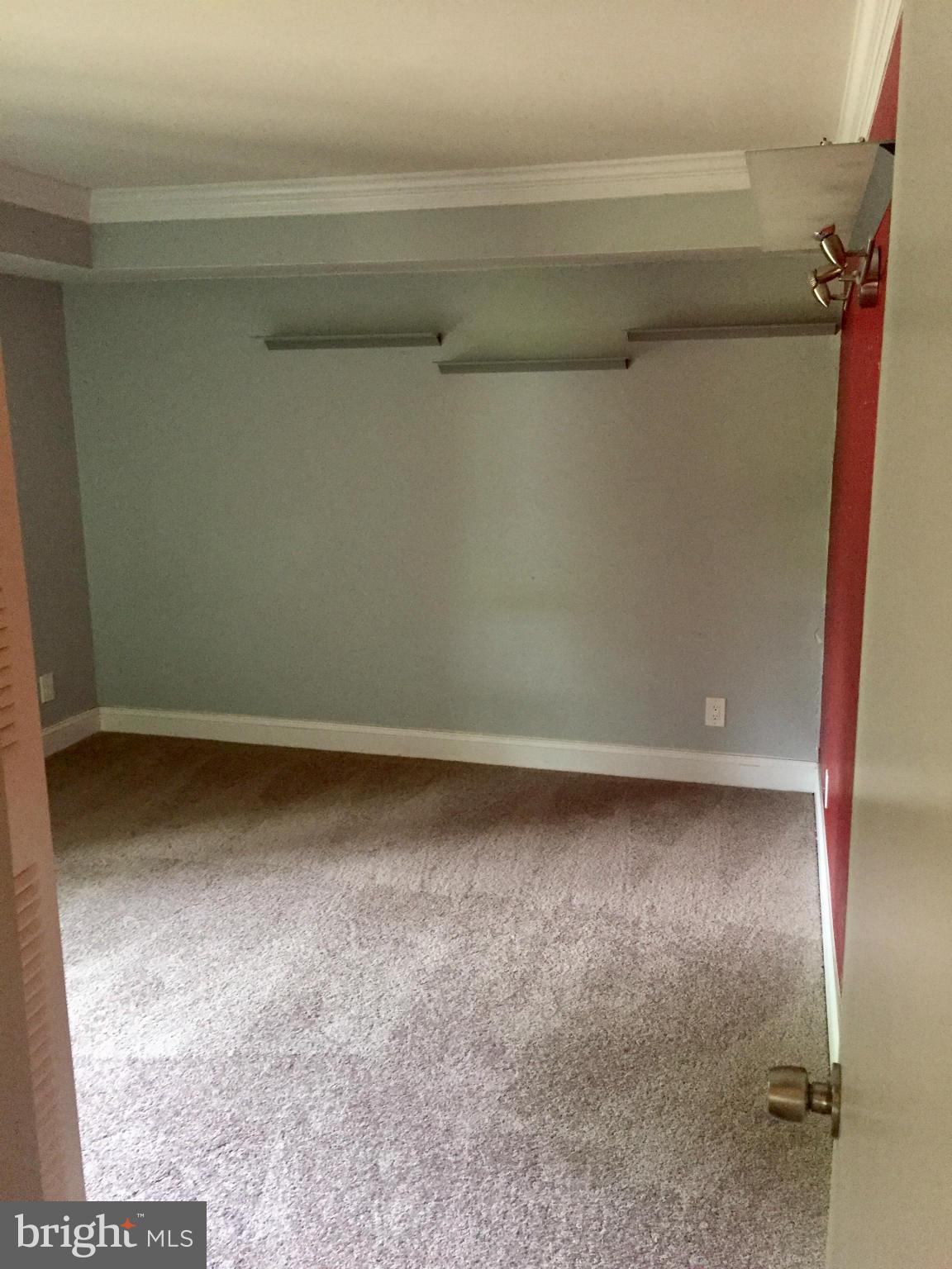 HERITAGE COURT - Residential Lease