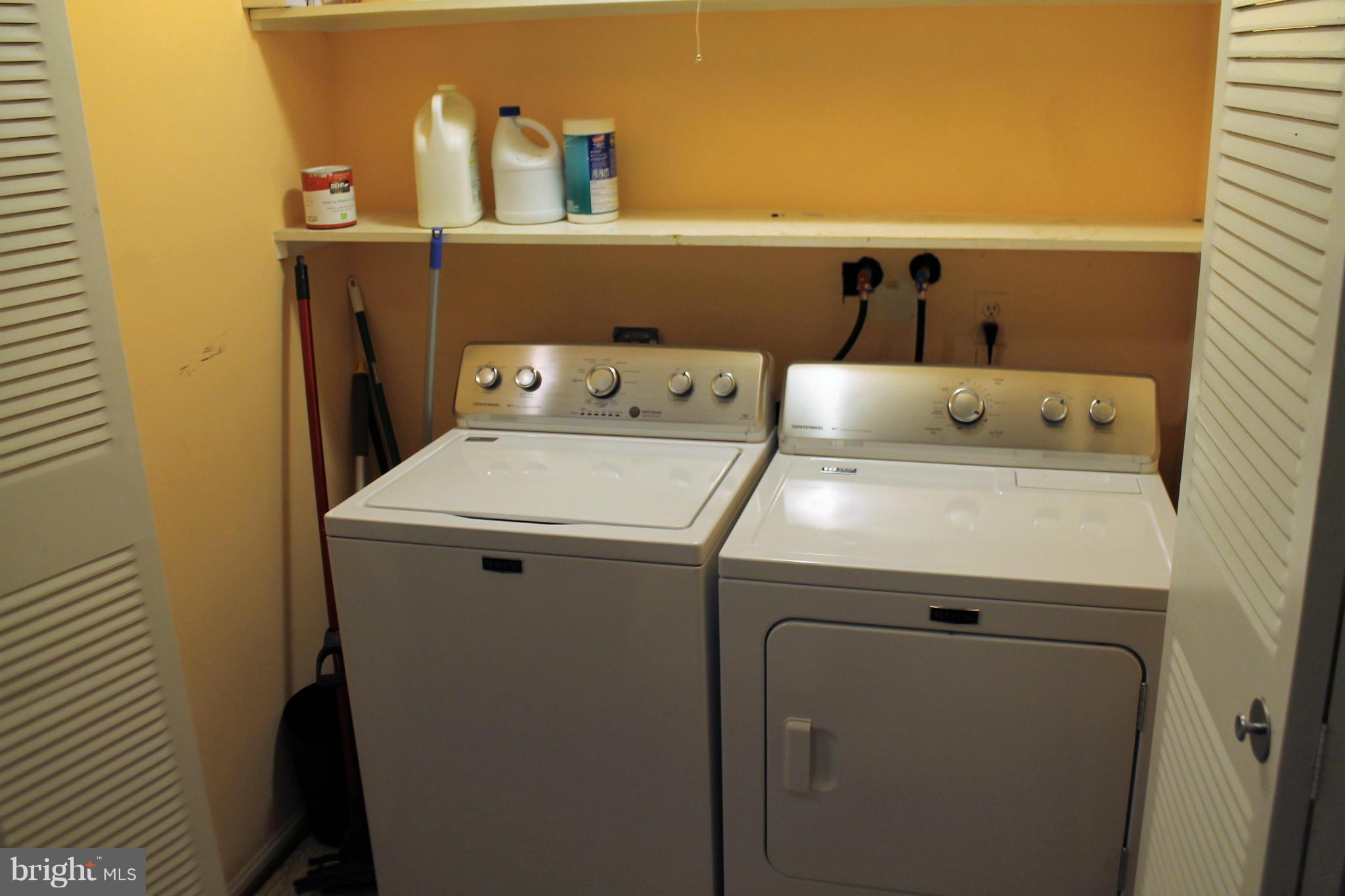 HERITAGE COURT - Residential Lease