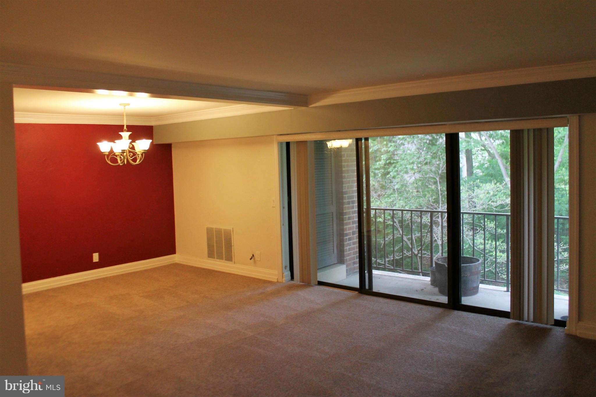 HERITAGE COURT - Residential Lease