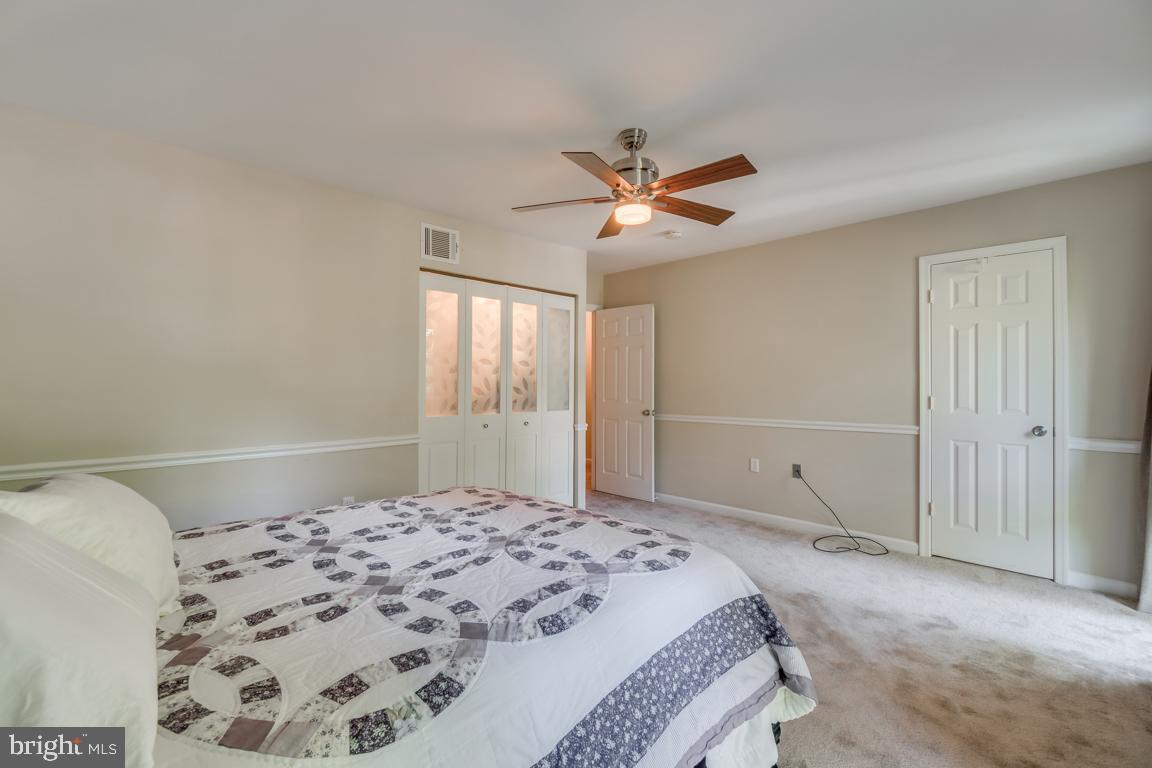 PINECREST - Residential