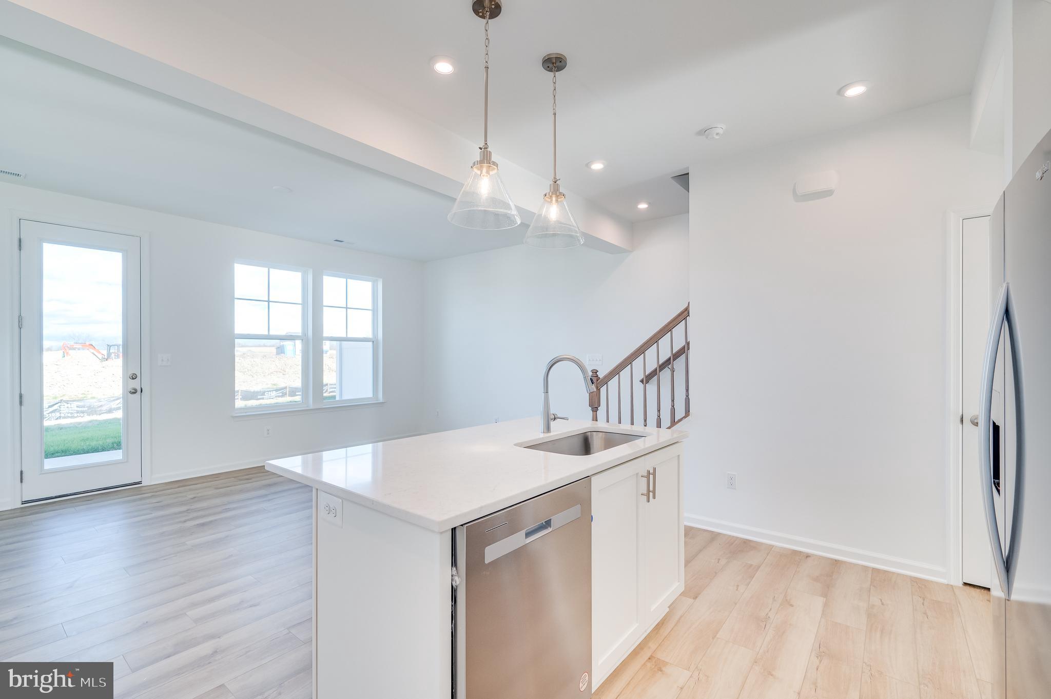 SOUTH BROOK - Residential Lease