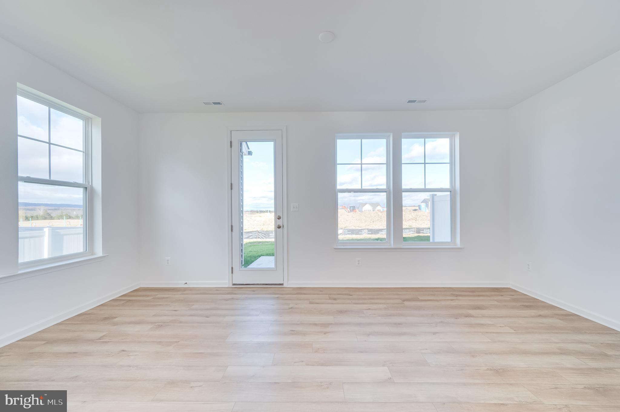 SOUTH BROOK - Residential Lease