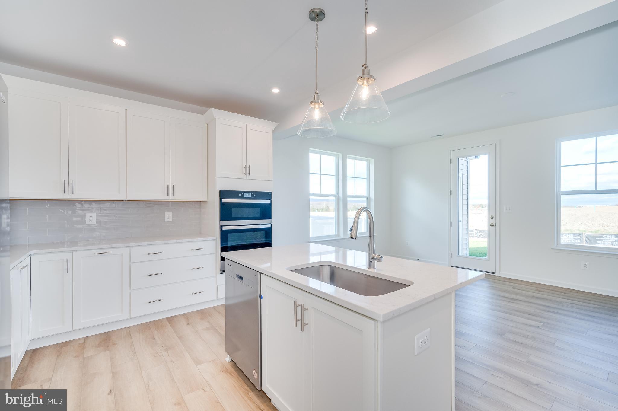 SOUTH BROOK - Residential Lease