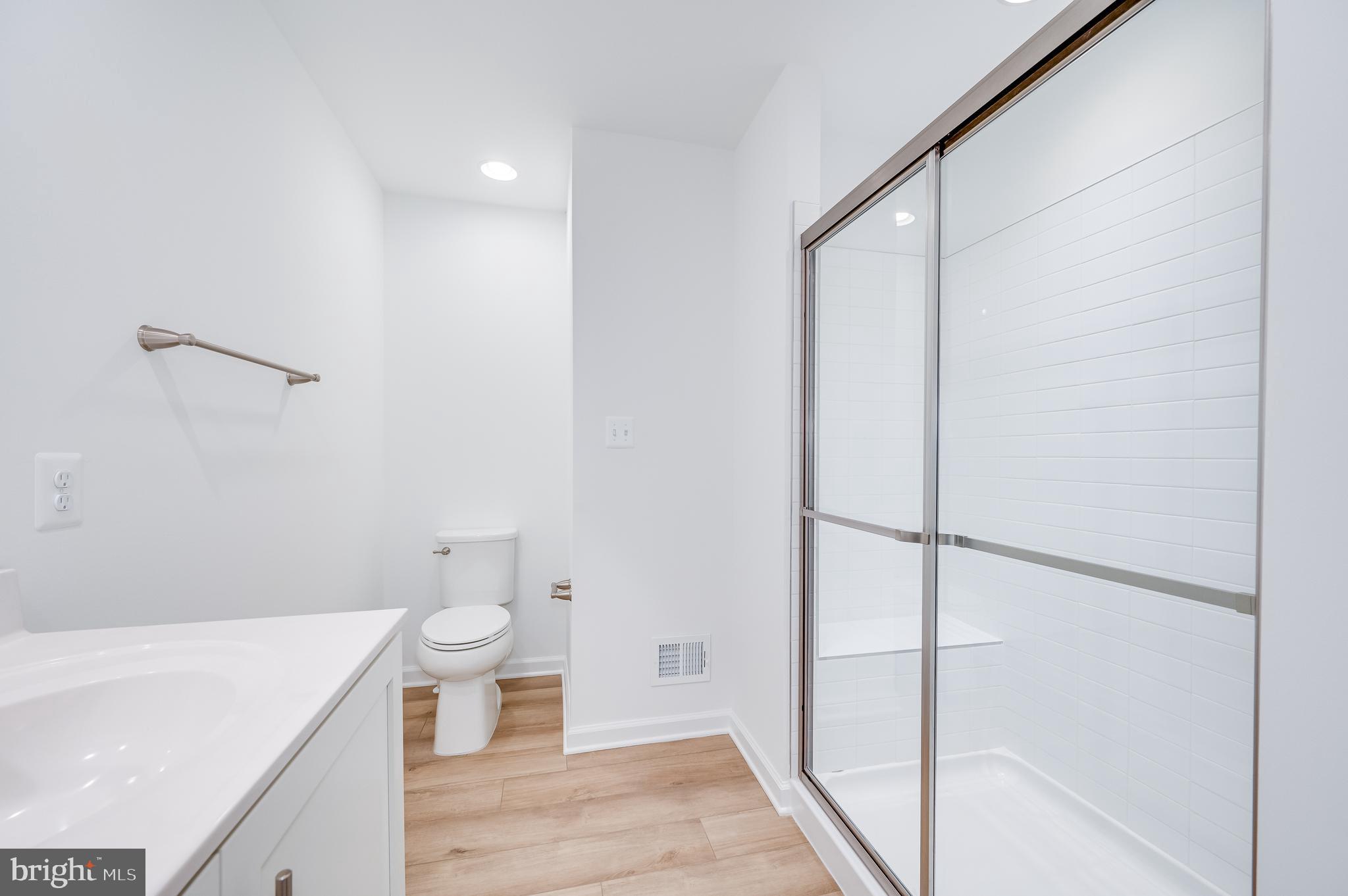 SOUTH BROOK - Residential Lease