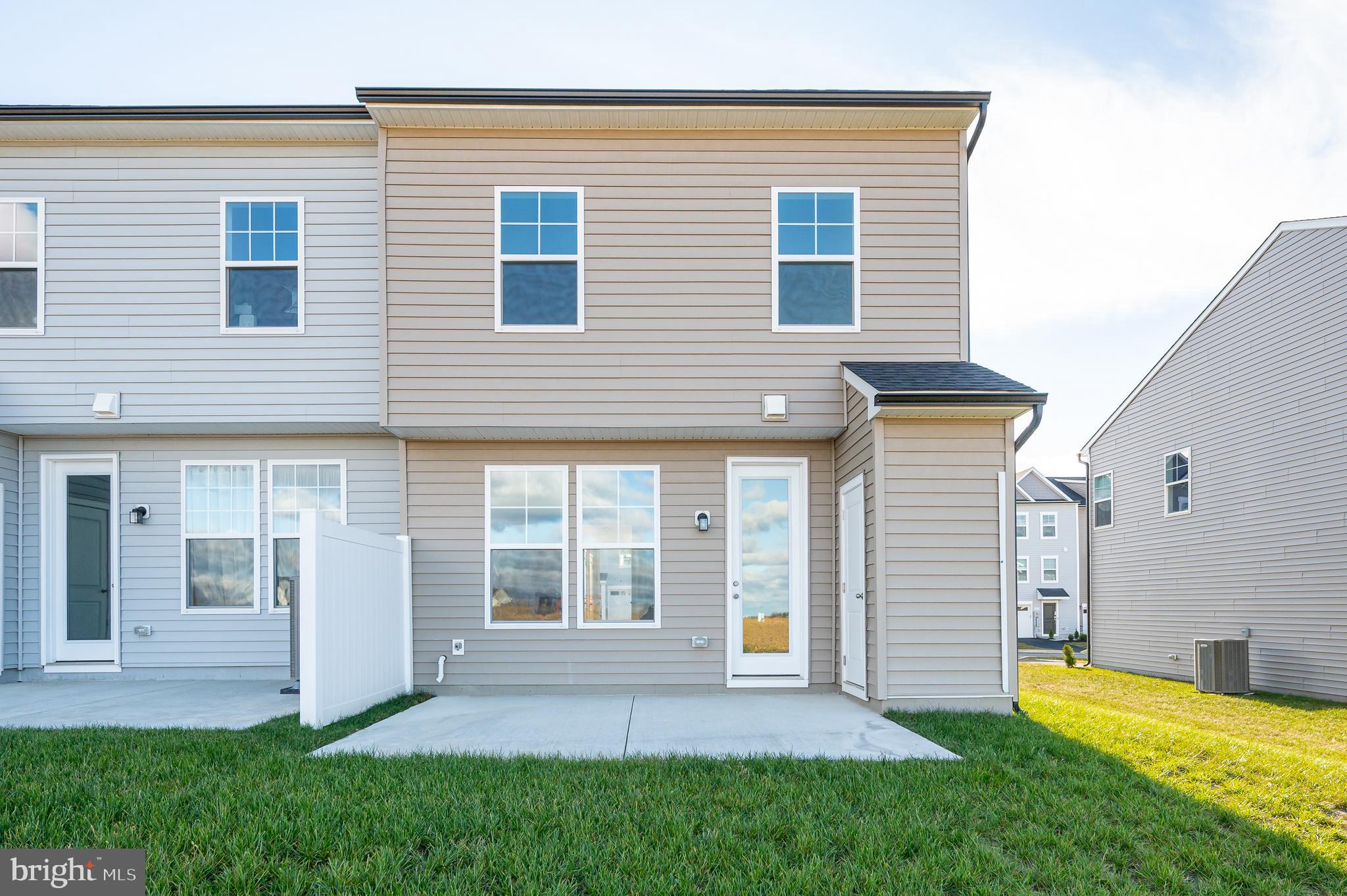 SOUTH BROOK - Residential Lease
