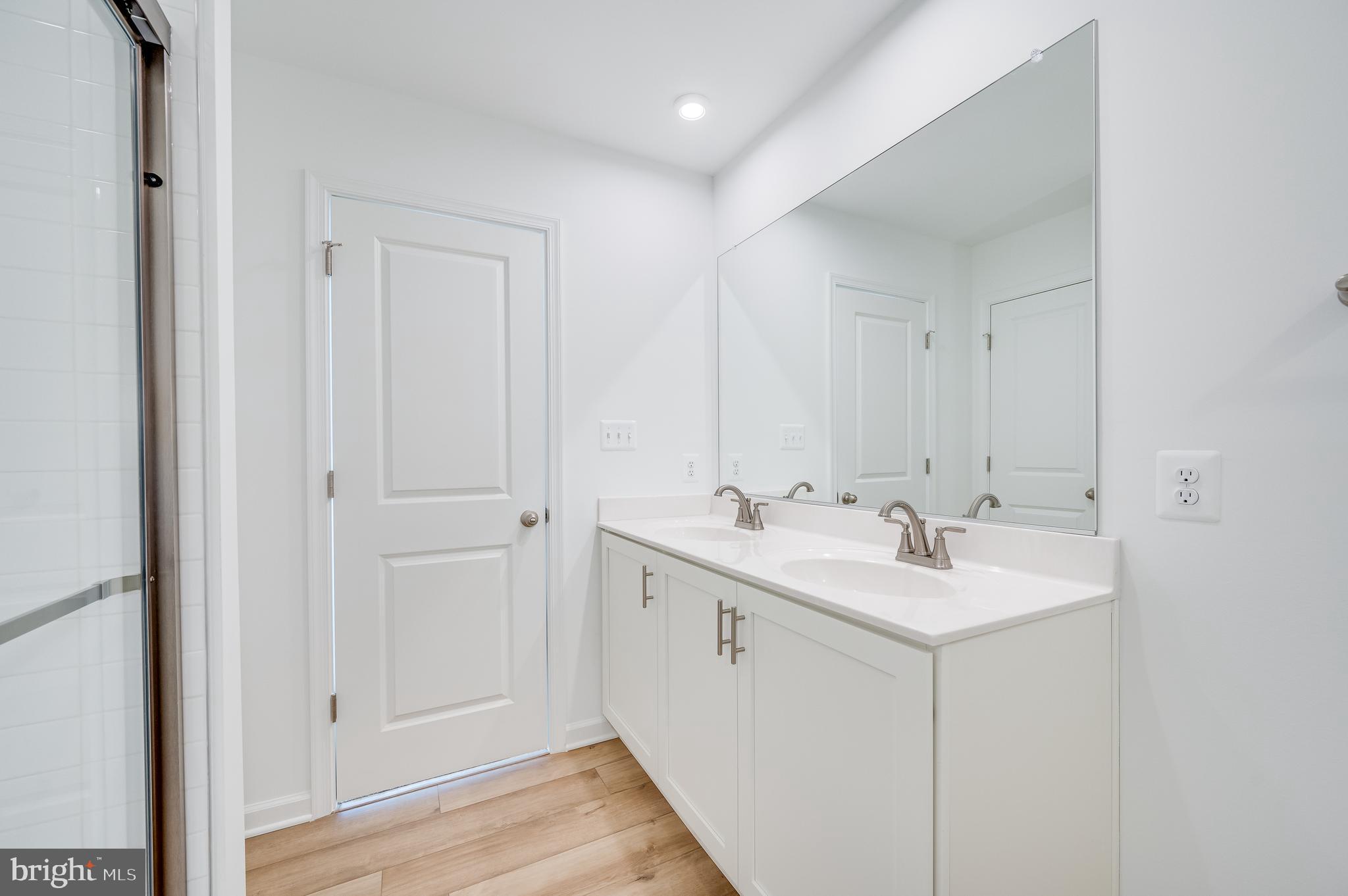 SOUTH BROOK - Residential Lease
