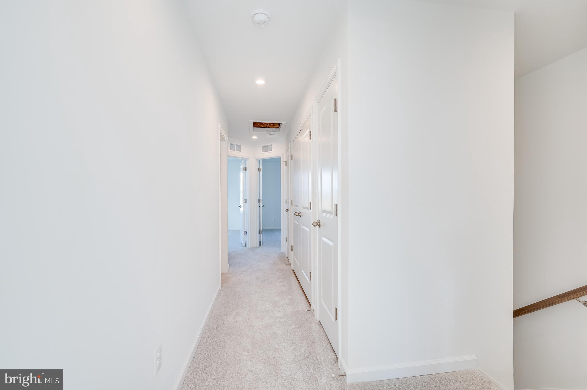 SOUTH BROOK - Residential Lease