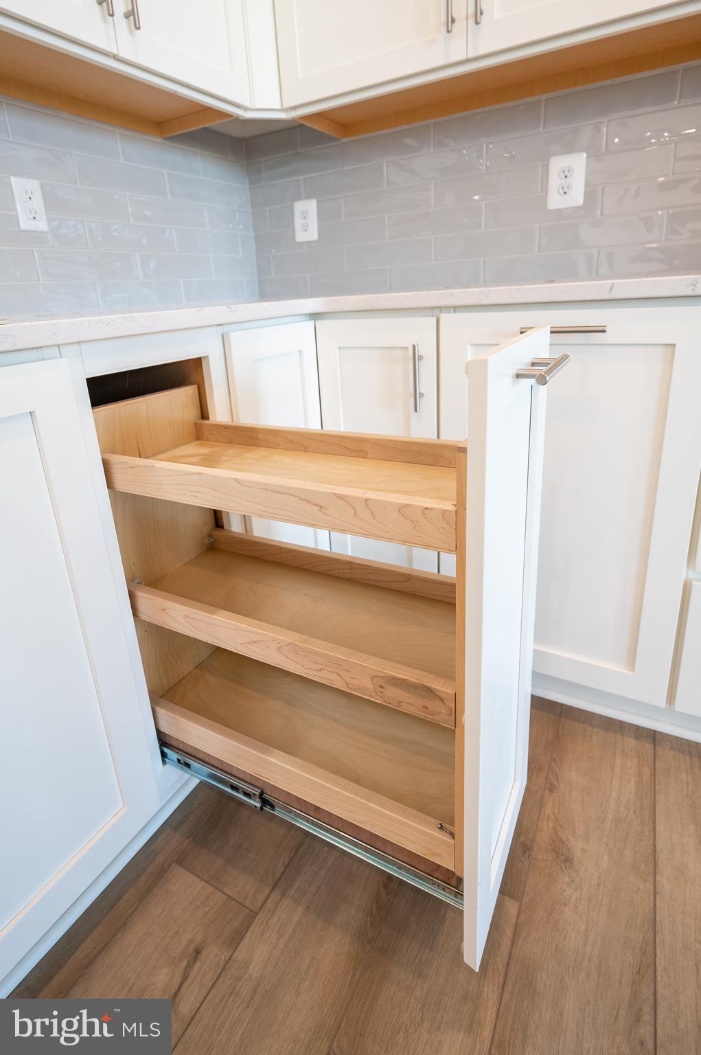 SOUTH BROOK - Residential Lease