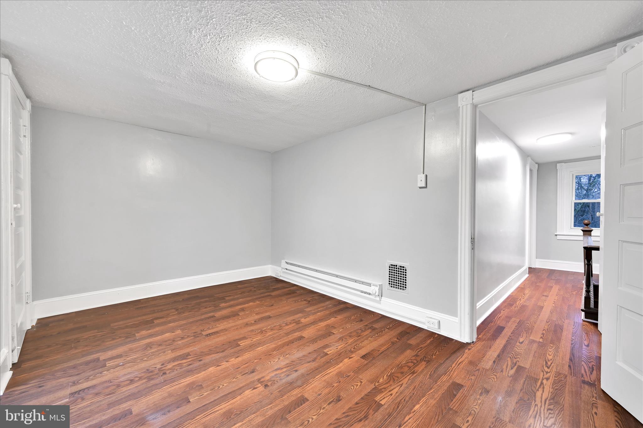 POTTSVILLE - Residential