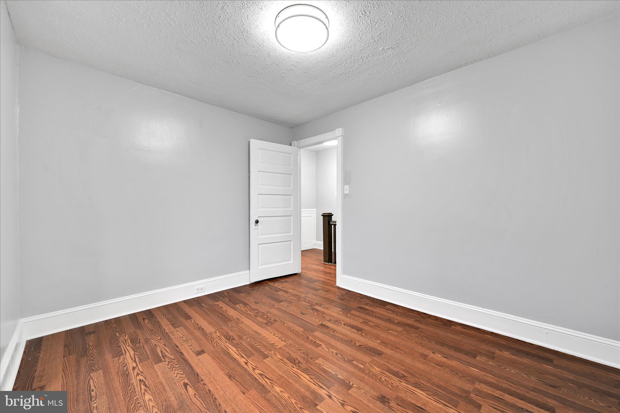 POTTSVILLE - Residential