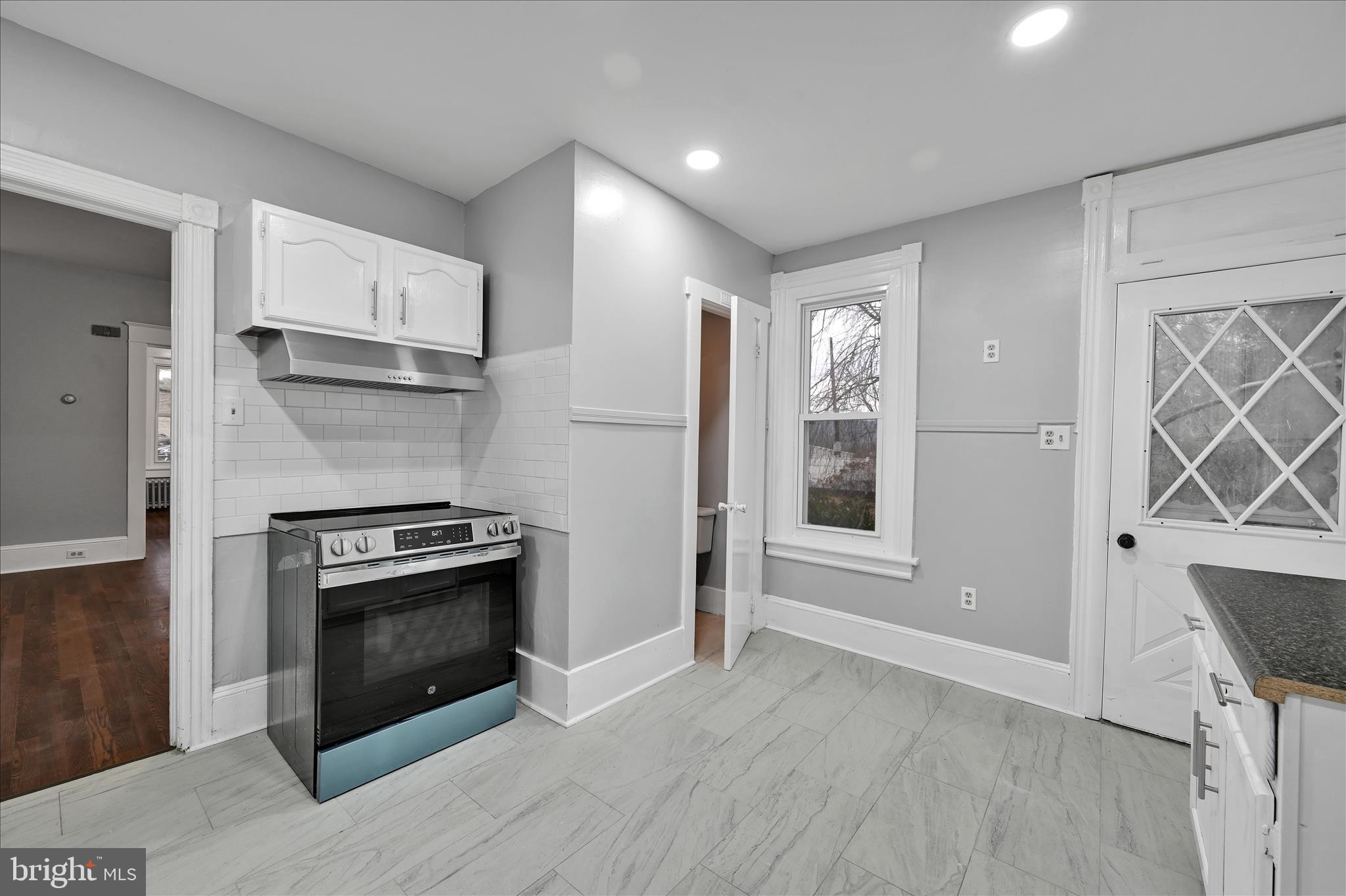 POTTSVILLE - Residential