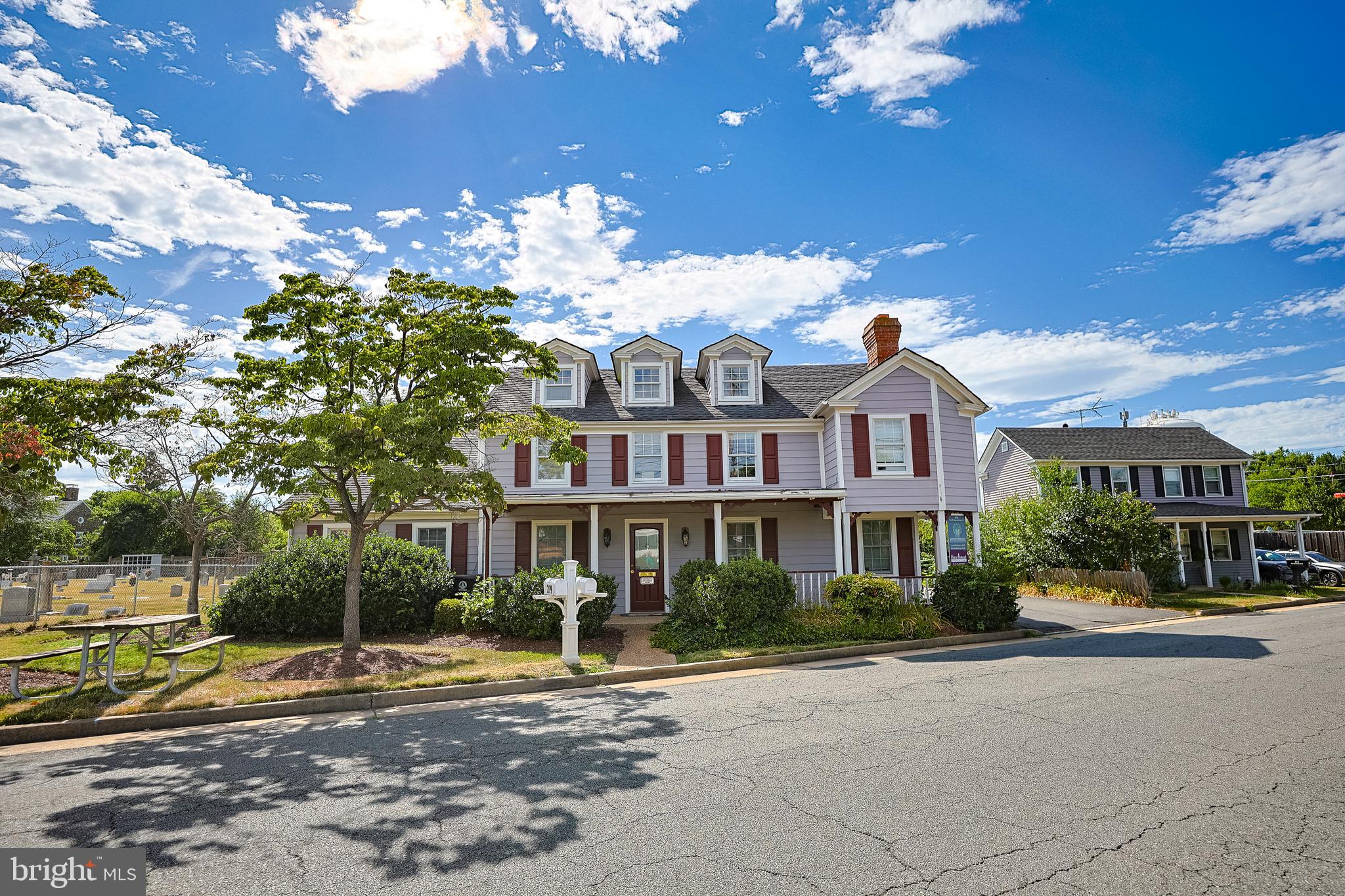 209 OLD WATERFORD ROAD NW