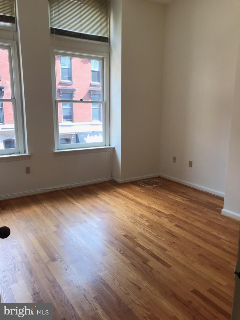 RITTENHOUSE SQUARE - Residential Lease