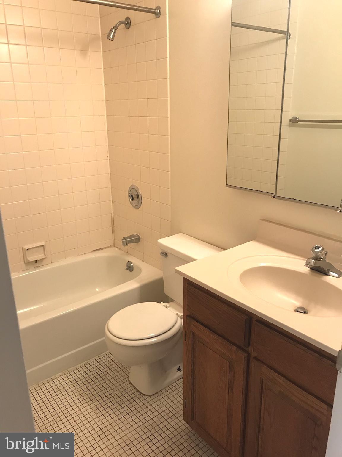 RITTENHOUSE SQUARE - Residential Lease
