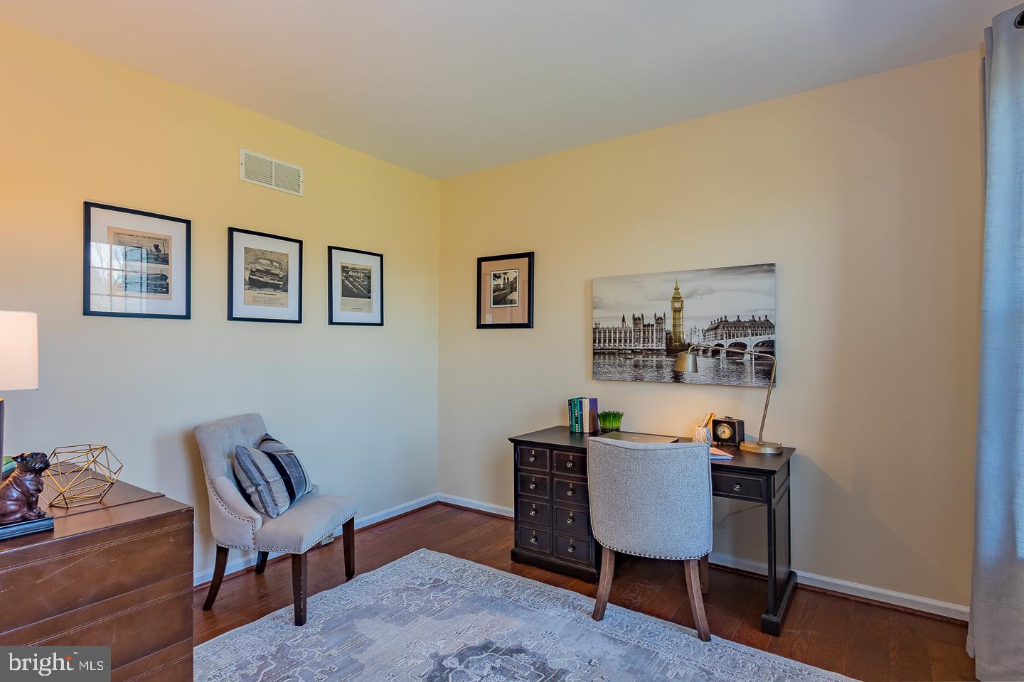 HUNTERS RIDGE - Residential