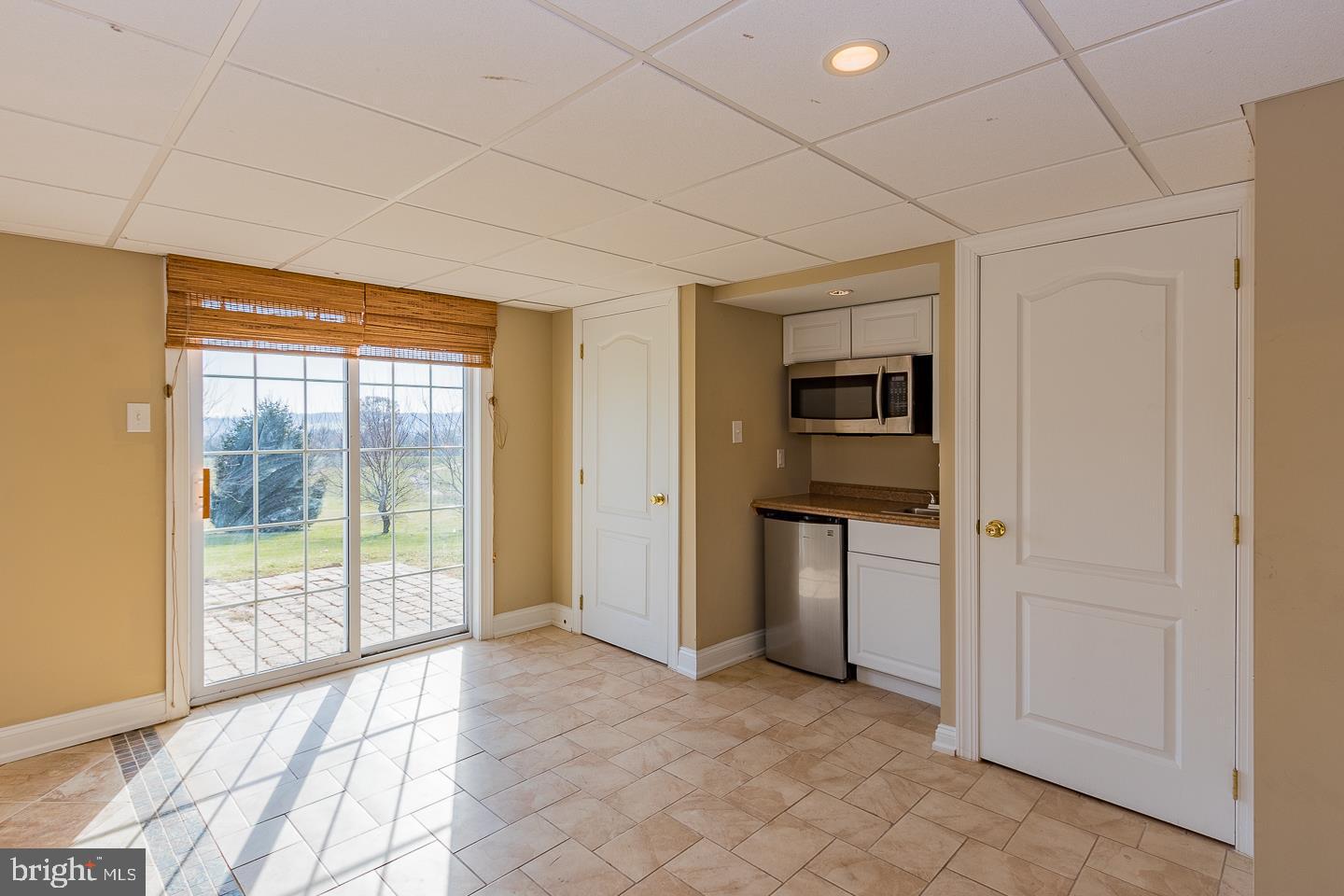 HUNTERS RIDGE - Residential