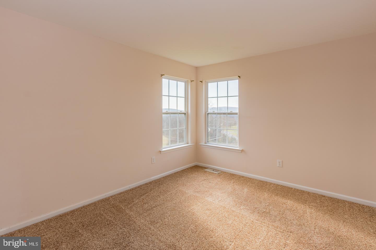 HUNTERS RIDGE - Residential