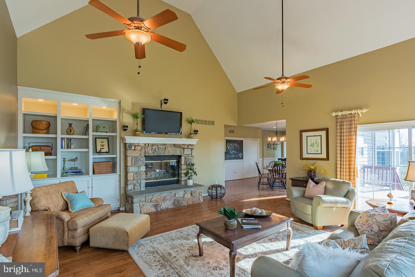 HUNTERS RIDGE - Residential