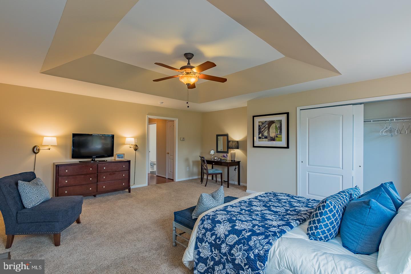 HUNTERS RIDGE - Residential