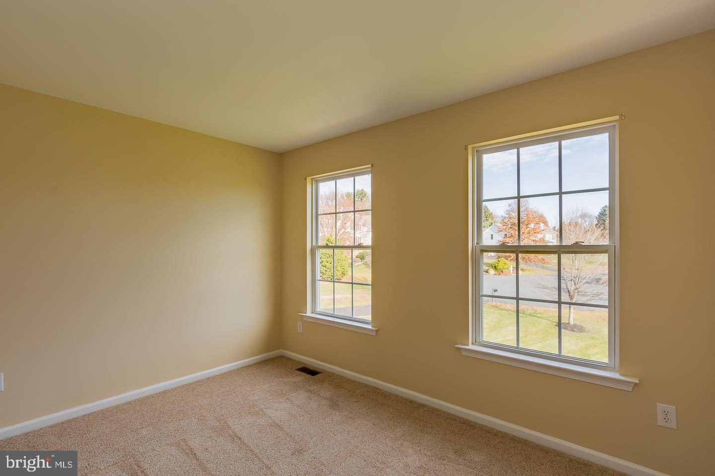 HUNTERS RIDGE - Residential