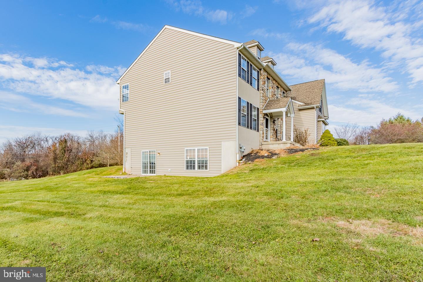 HUNTERS RIDGE - Residential