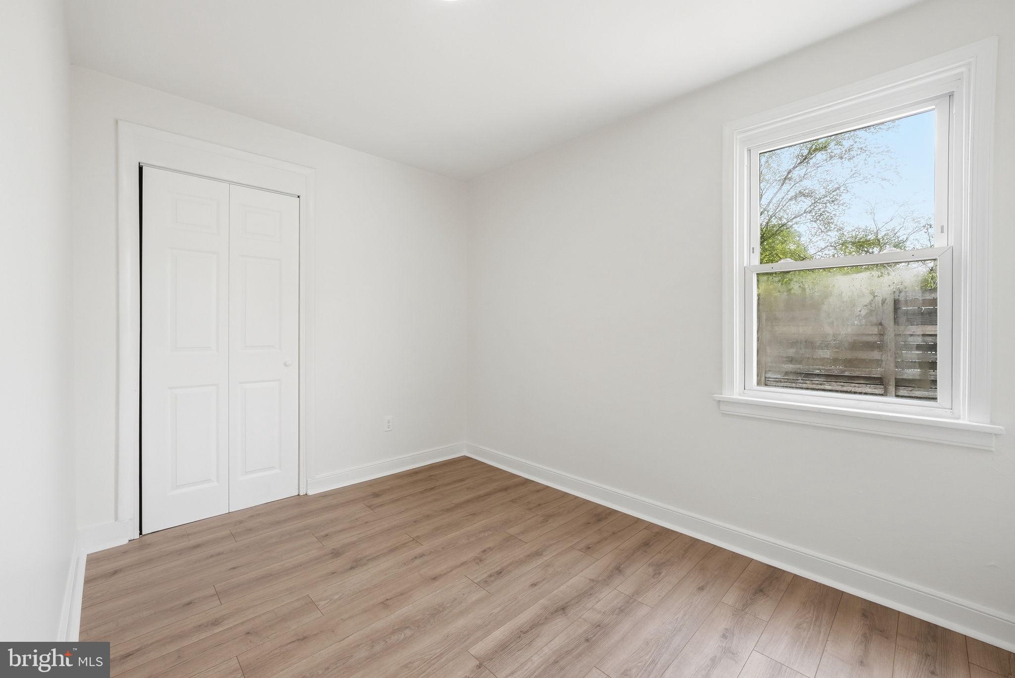GLENMONT VILLAGE - Residential