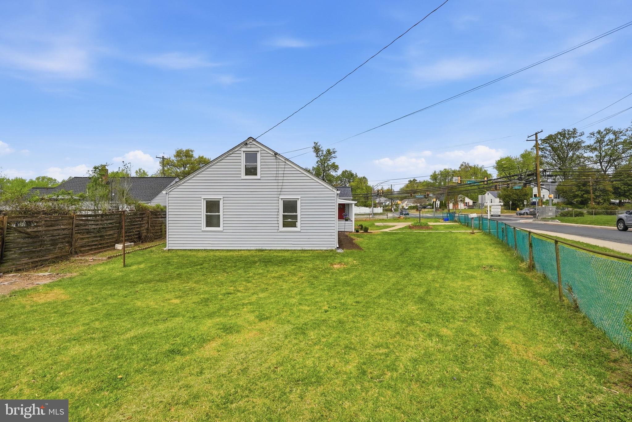 GLENMONT VILLAGE - Residential