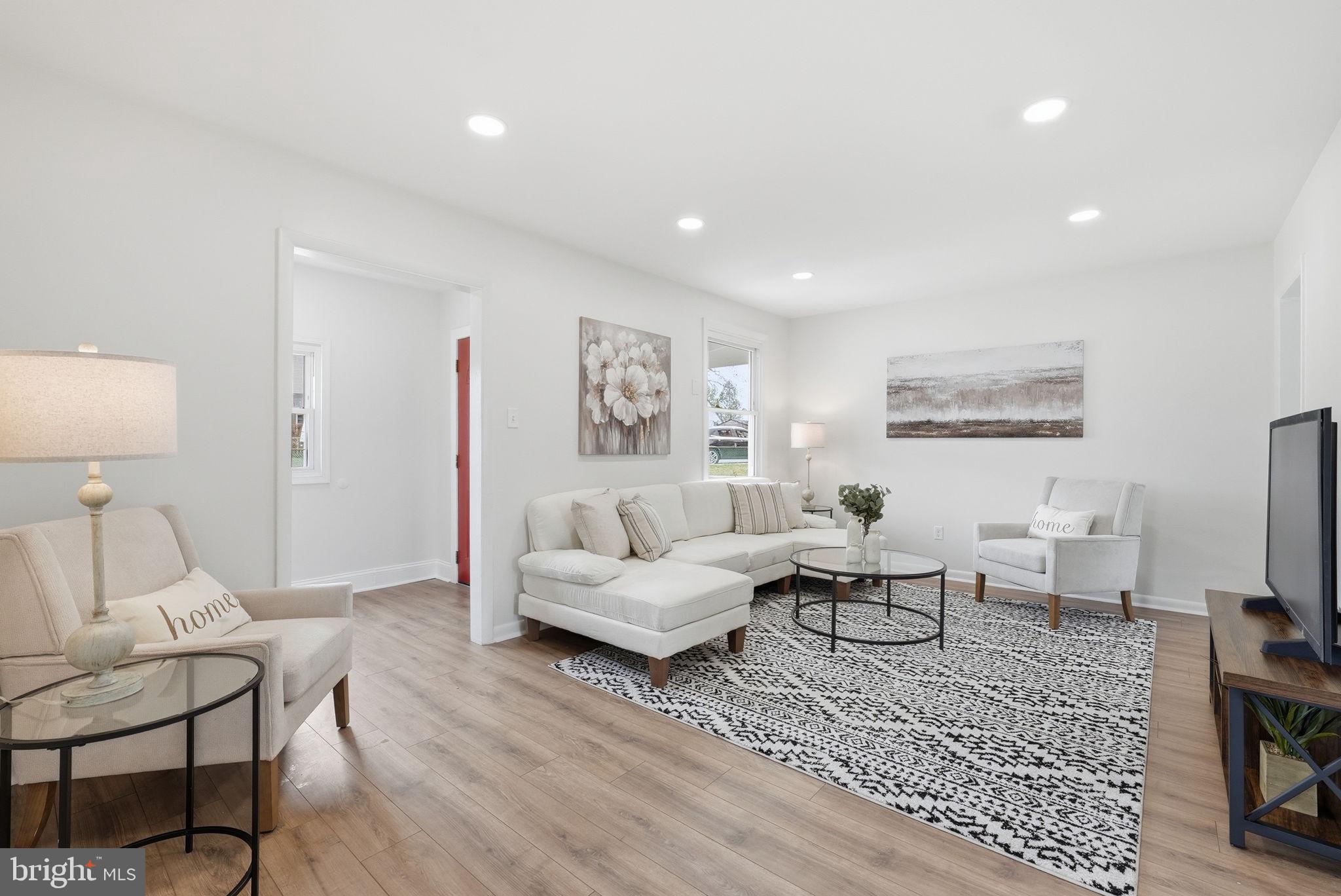 12304 LIVINGSTON STREET