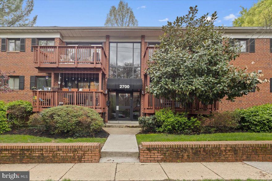 Welcome to this spacious 3-bedroom, 2-bath condo with 1,600 square feet of single-level living in the Seminary Walk community of Alexandria. The open layout includes a large living and dining area, a sunroom with French doors, and a generous primary suite with a walk-in closet, updated en-suite bath, and flexible bonus space. Both bathrooms were updated in 2023 with new toilets and bidets, and the kitchen features stainless steel appliances from 2020. Additional highlights include a stacked washer and dryer, luxury vinyl plank flooring, one parking permit, a private storage unit, and plenty of guest parking. Community amenities include a secure entrance, fitness room, picnic areas, and a lively calendar of social events. 1.2mi to King Street Metro, with easy access to Old Town, 495, 395, and nearby parks, schools, and trails.