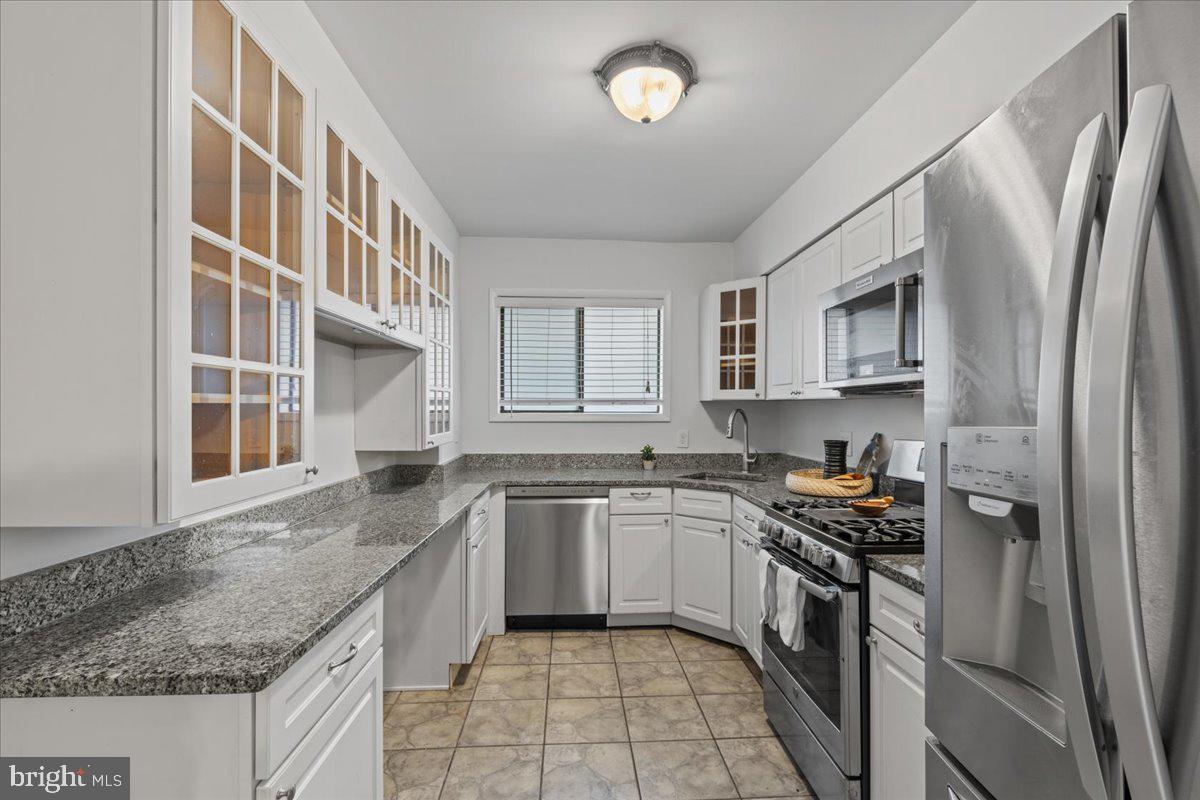 SEMINARY WALK - Residential