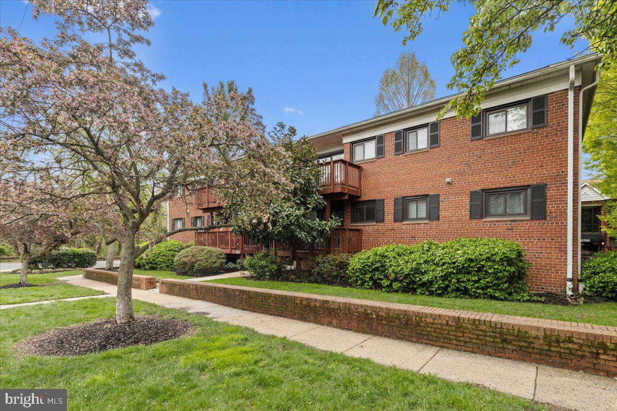 SEMINARY WALK - Residential